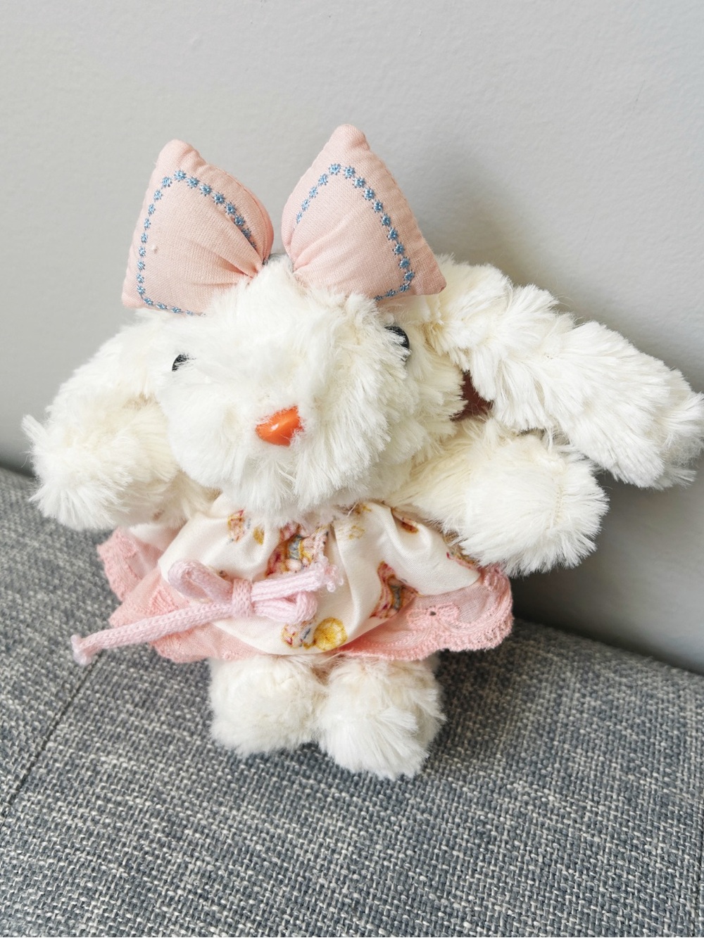 Handmade plush bunny keychain with pink bow